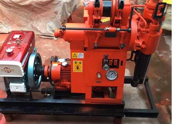 آلة حفر اختبار التربة المحمولة خفيفة الوزن محرك الديزل حفر 42mm قطر عصا